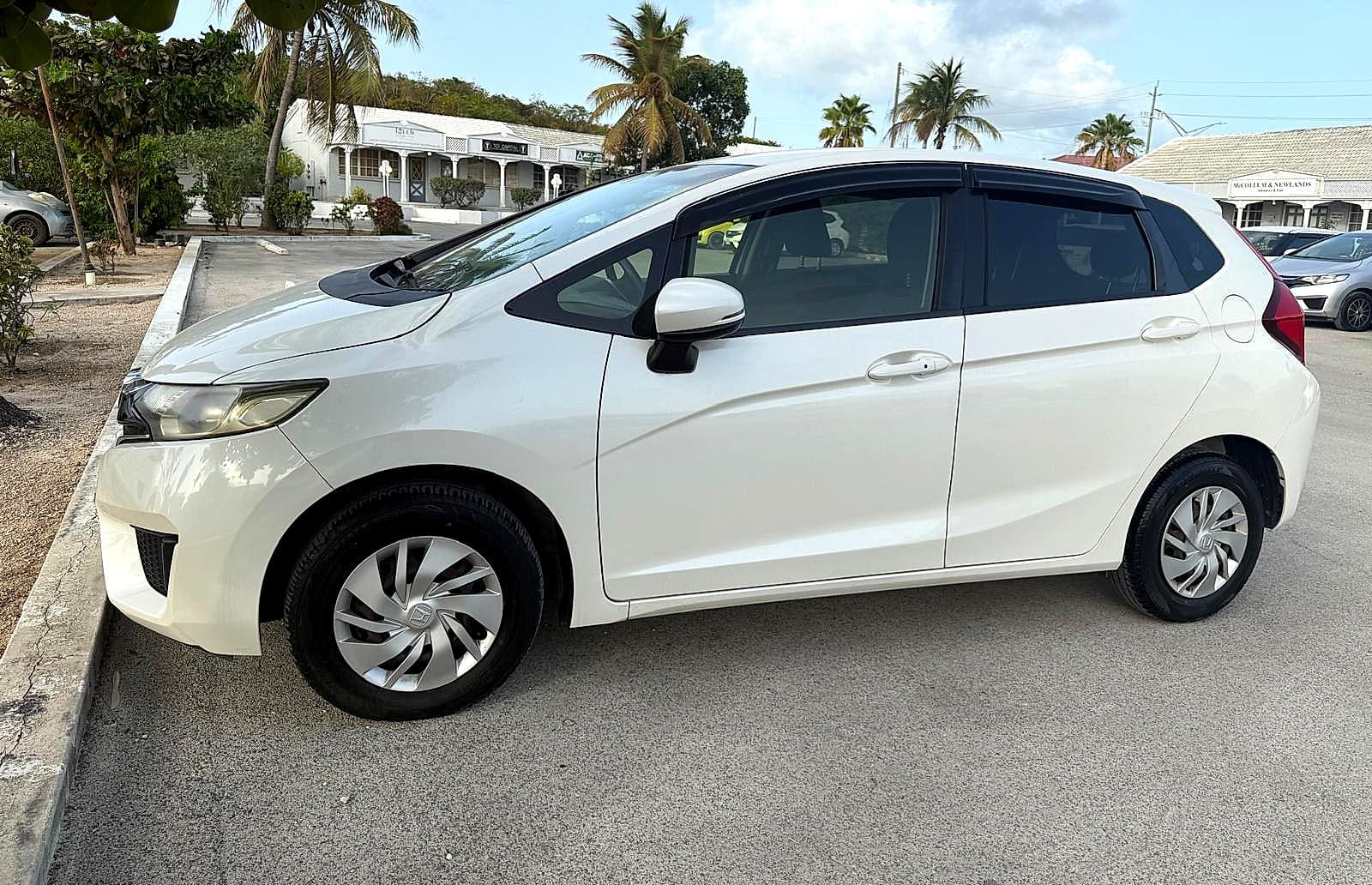 Compact — Honda Fit, Toyota Yaris/Vitz